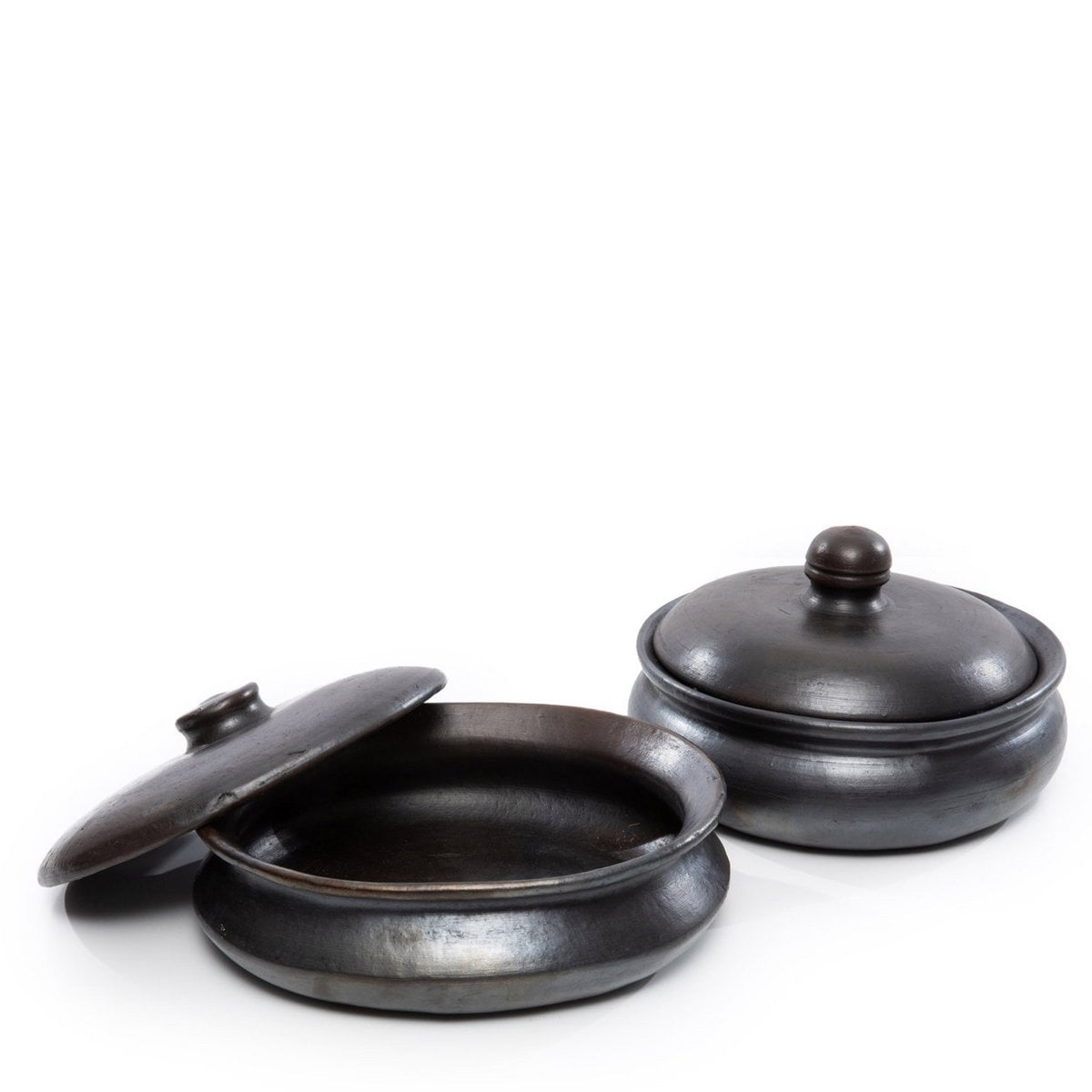 Black Stock Pot with Lid - Modern Cookware for Family Dinners