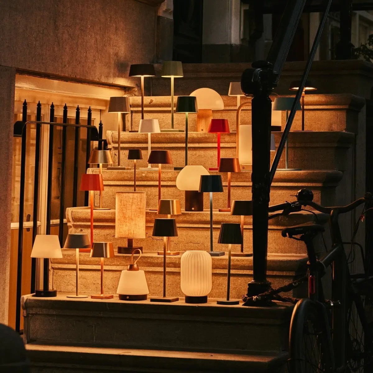 Zoë Dark Brown Wooden Rechargeable Table Lamp | Dimmable, USB-C, 80-Hour Battery