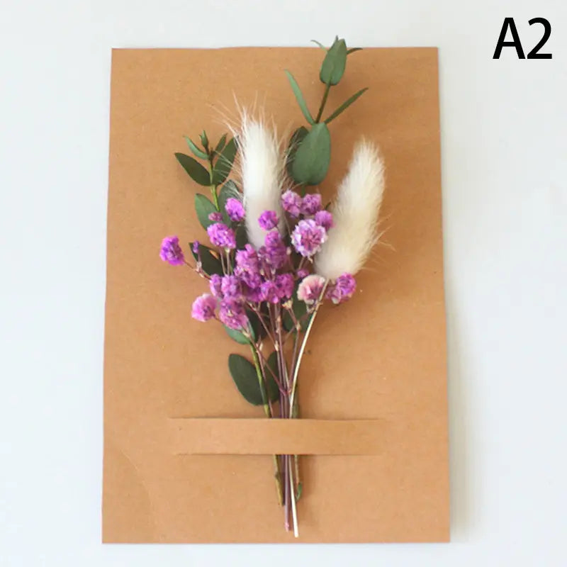 Mini Dried Flower Bouquet - DIY Wedding & Event Decor