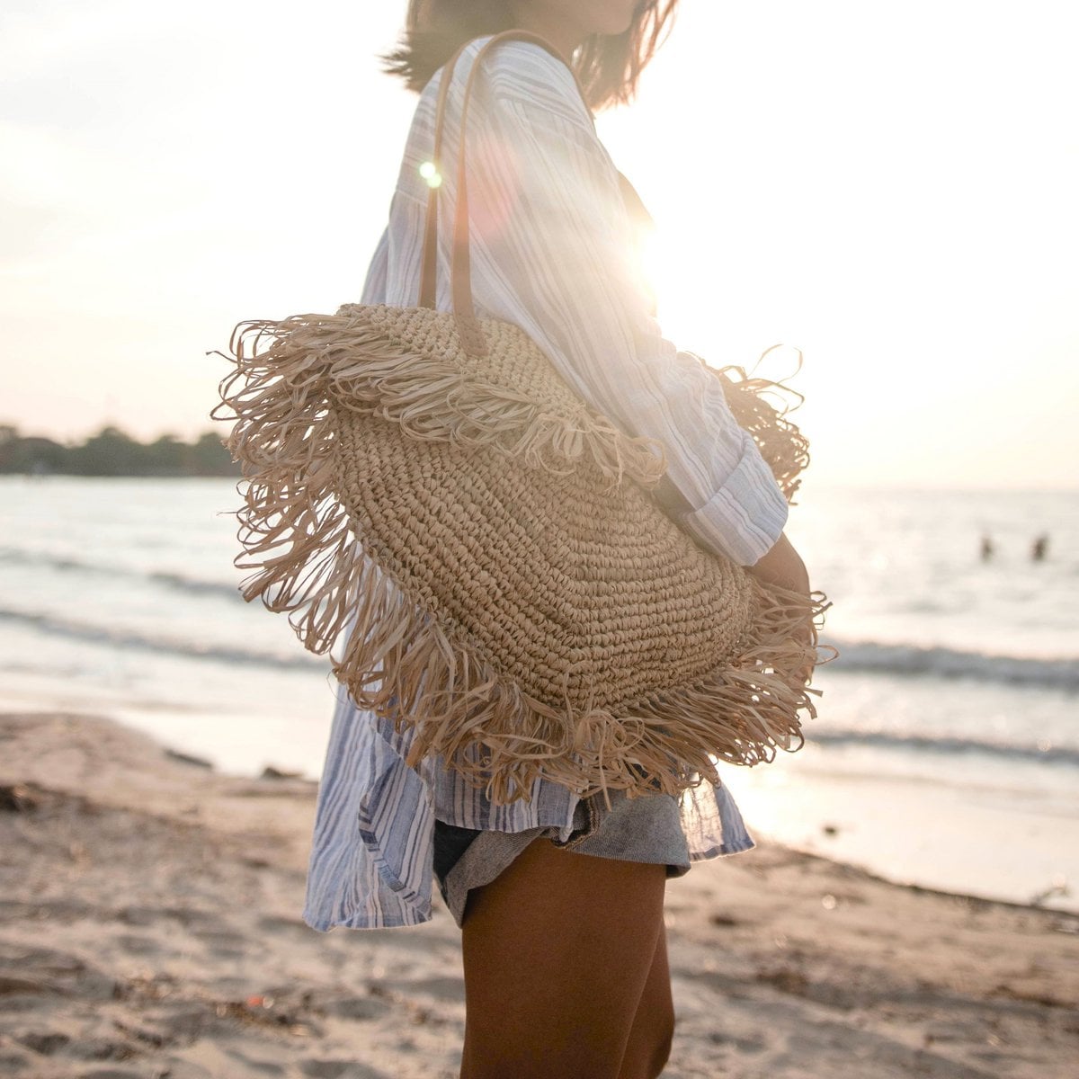 Raffia Shoulder Bag with Fringes - Beige Beach Tote SUMBAWA