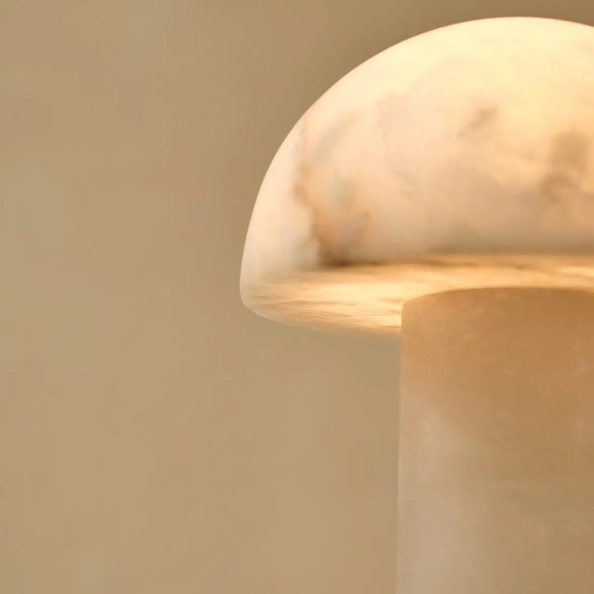 Alabaster Table Lamp – Francesco Style Luxury Bedside Lighting