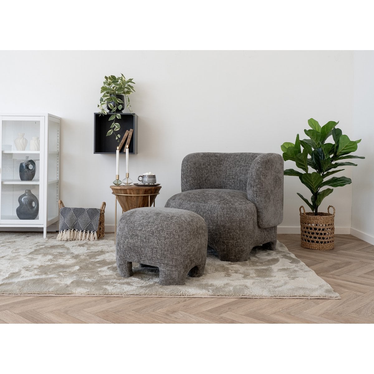 Beige Polyester Pouf Ottoman - Modern Accent Seating, 53x41x38 cm