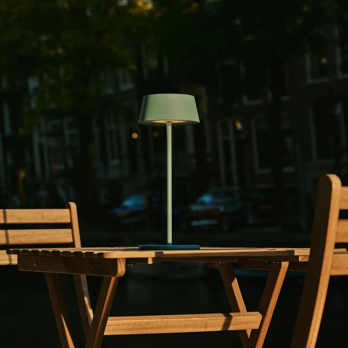 Hugo Amsterdams Blue Rechargeable Table Lamp | Dimmable, Stylish & Cordless