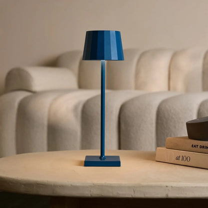 William Delftware Blaue wiederaufladbare Tischleuchte | Dimmbar, USB-C-Ladeanschluss, 120 Stunden Laufzeit