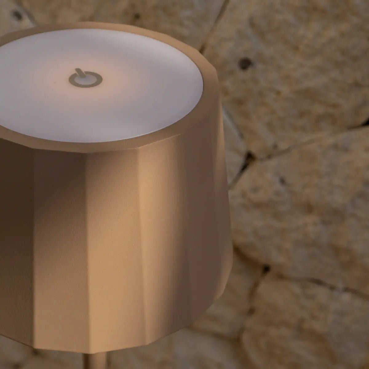 Genopladelig Bordlampe – Brun Koala | Dimmbar & 120-timers batteri