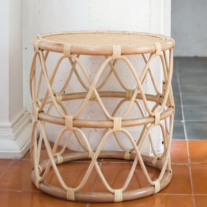 Round Rattan Side Table – Small Boho Coffee Table – Bedside Table Rattan Beige – Handmade Table Made of Natural Rattan (Ø 45 cm) MUARA