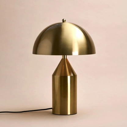 Otto Gold Dressoir Lamp – Stylish Metal Table Lamp for Any Room