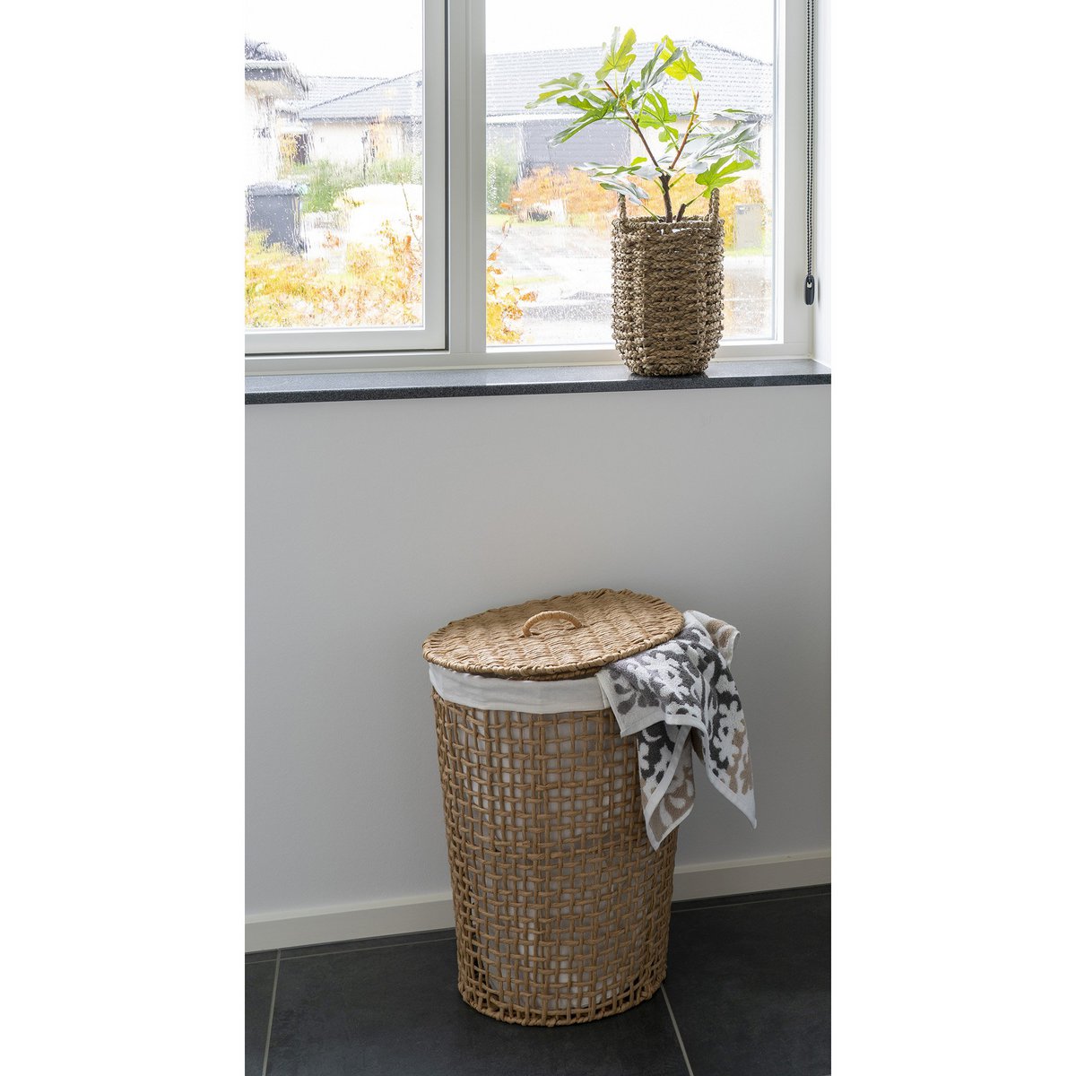 Paper Laundry Basket - Light Brown Woven Hamper 42x56 cm