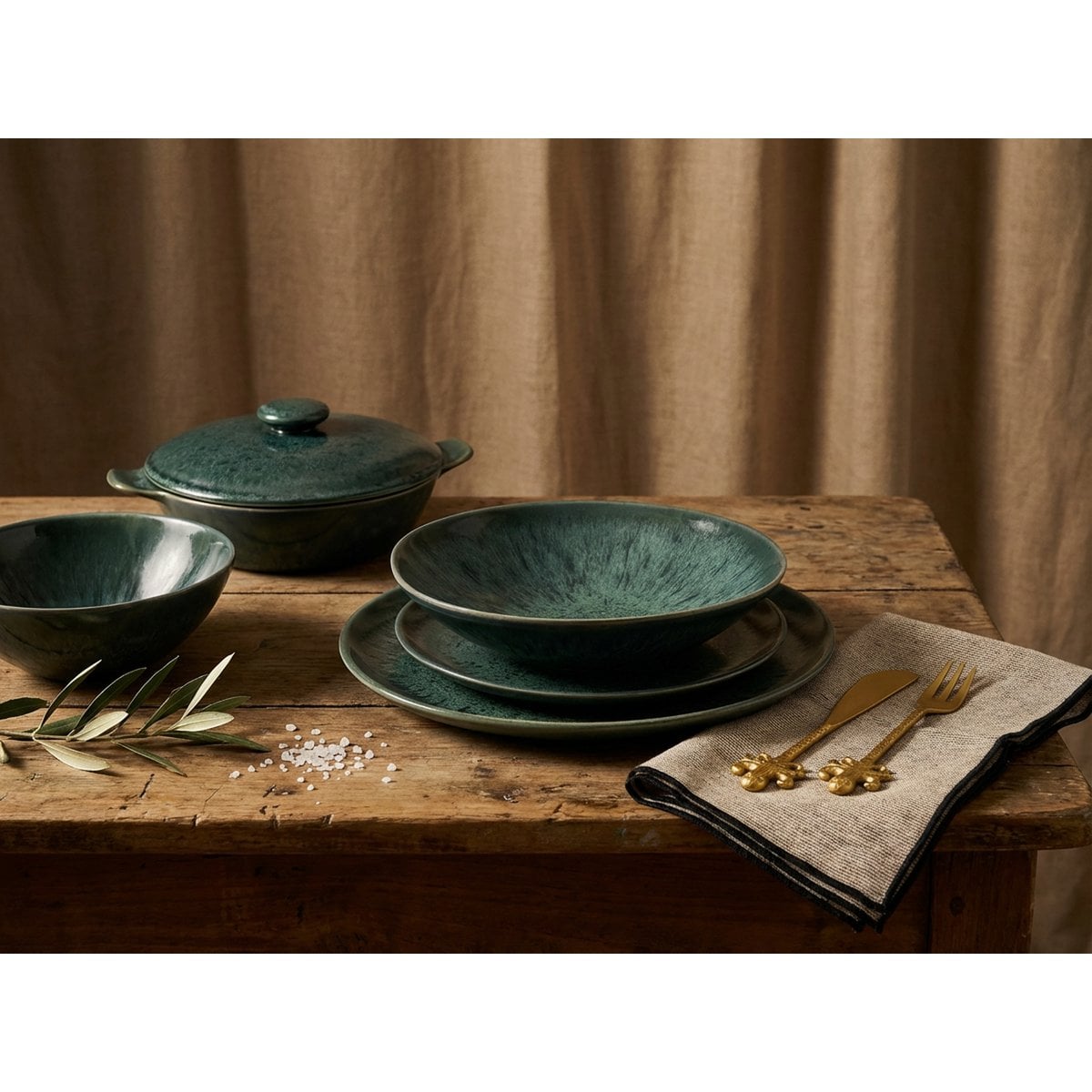 Aqua Serving Bowl - Elegant Tableware