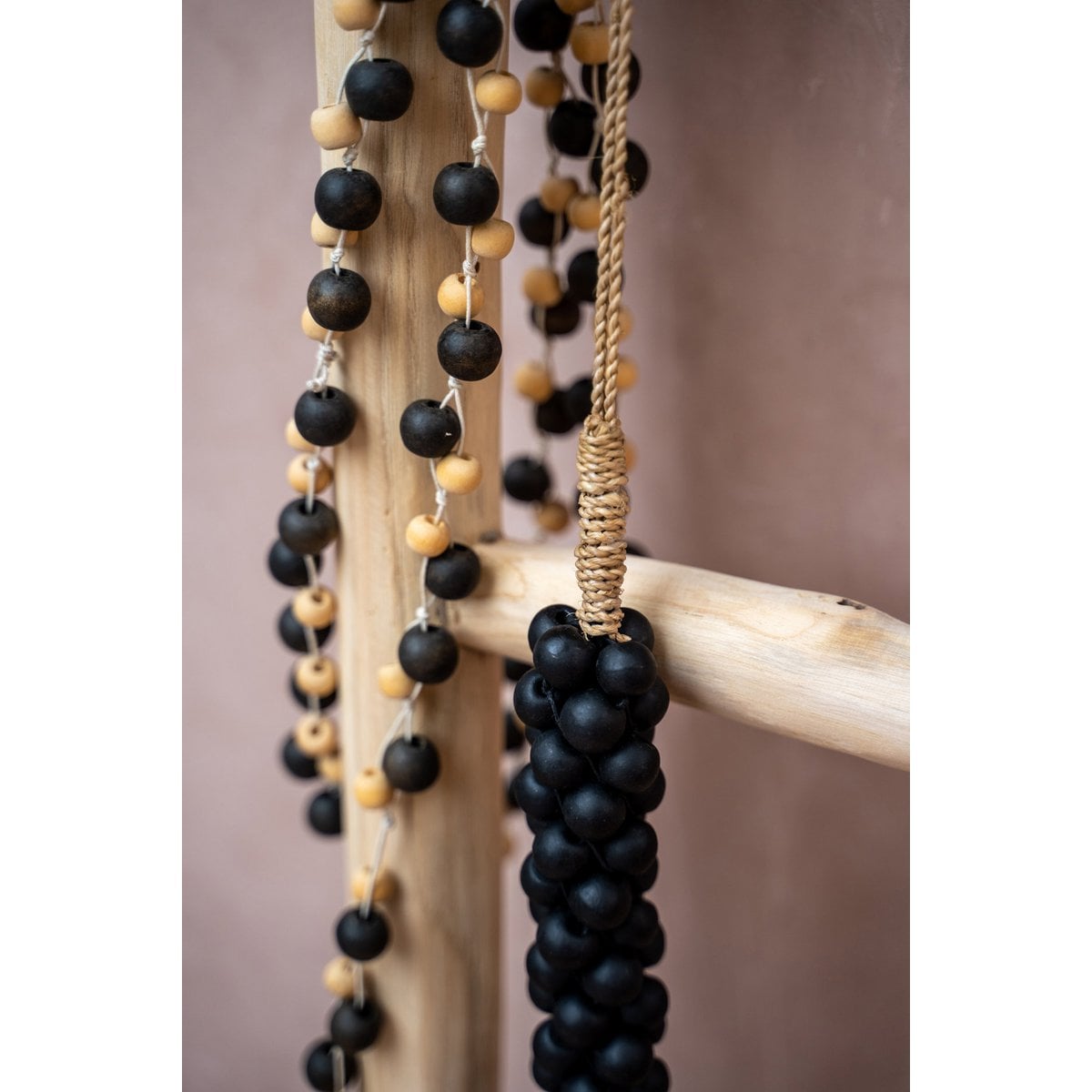 The Canggu Necklace - Natural Black