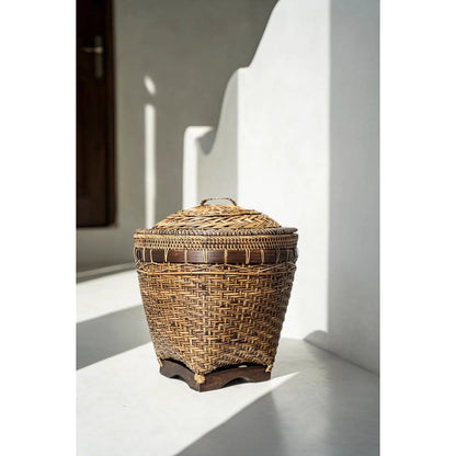 Rattan Storage Basket - Colonial Style - Natural Brown - Medium