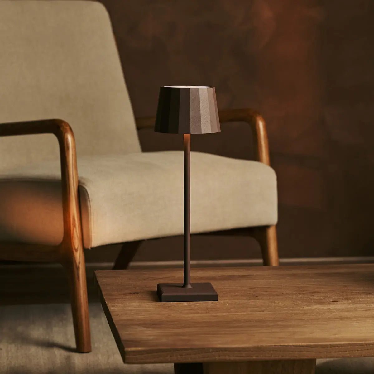 William Mocha Brown Rechargeable Table Lamp | Wireless Charging & 120-Hour Battery Life