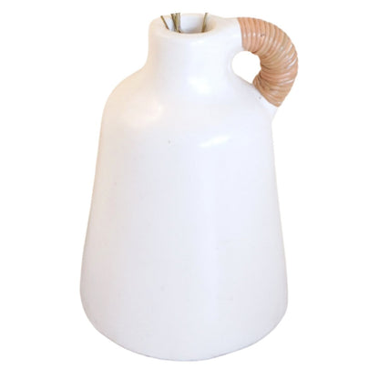 Vase Blanc Petit Vase Décoratif pour Fleurs Séchées ou Frais Main Moulé à la Main à partir d'Argile avec Poignée en Rattan SANA