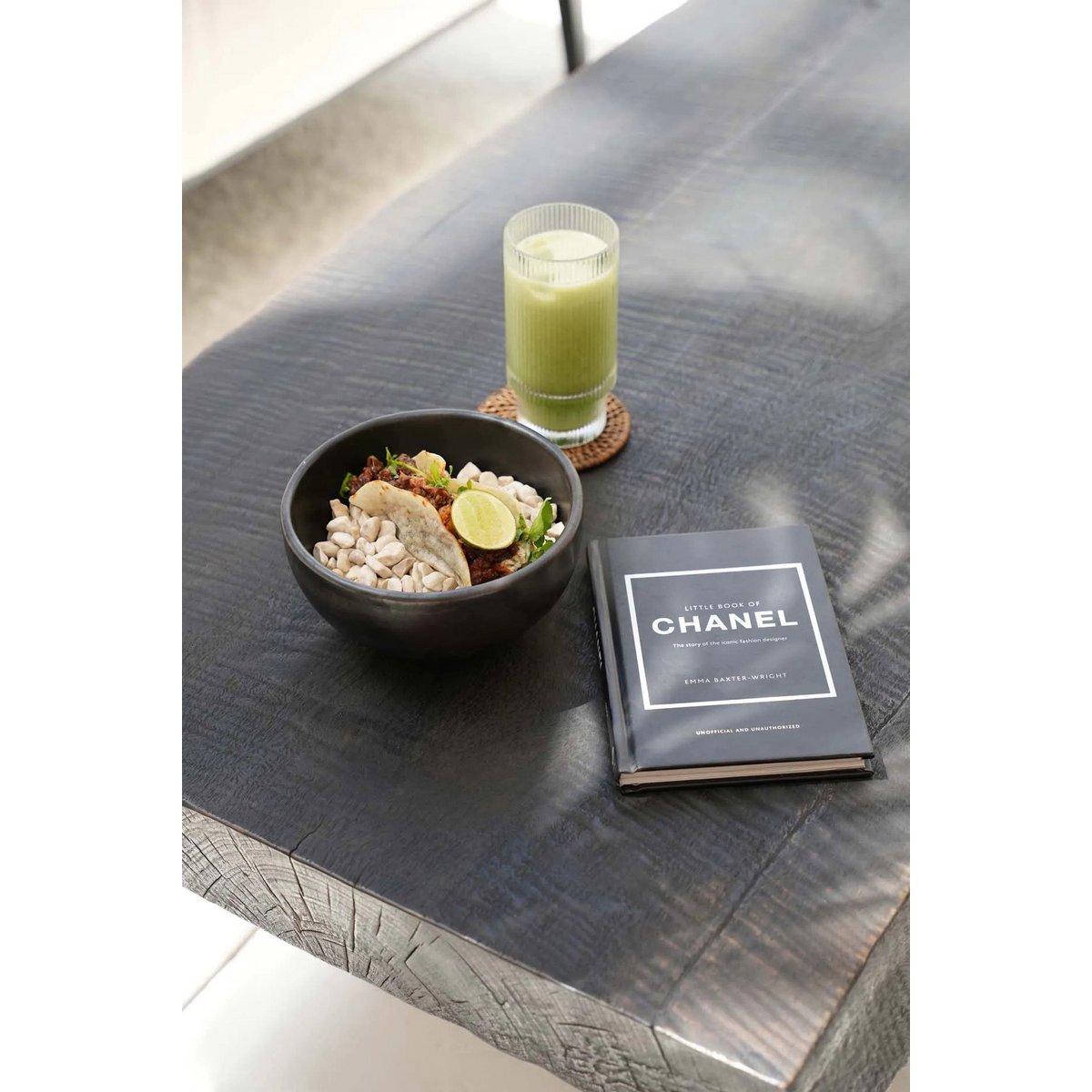 Black Decorative Bowl - Medium Burnt Finish Nordic Style