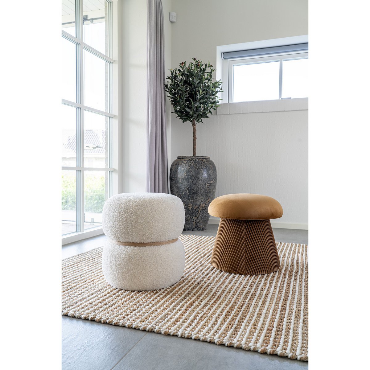 Velvet Mushroom Footstool Pouf - Retro Decorative Seat, Ø39x42 cm, Ocher