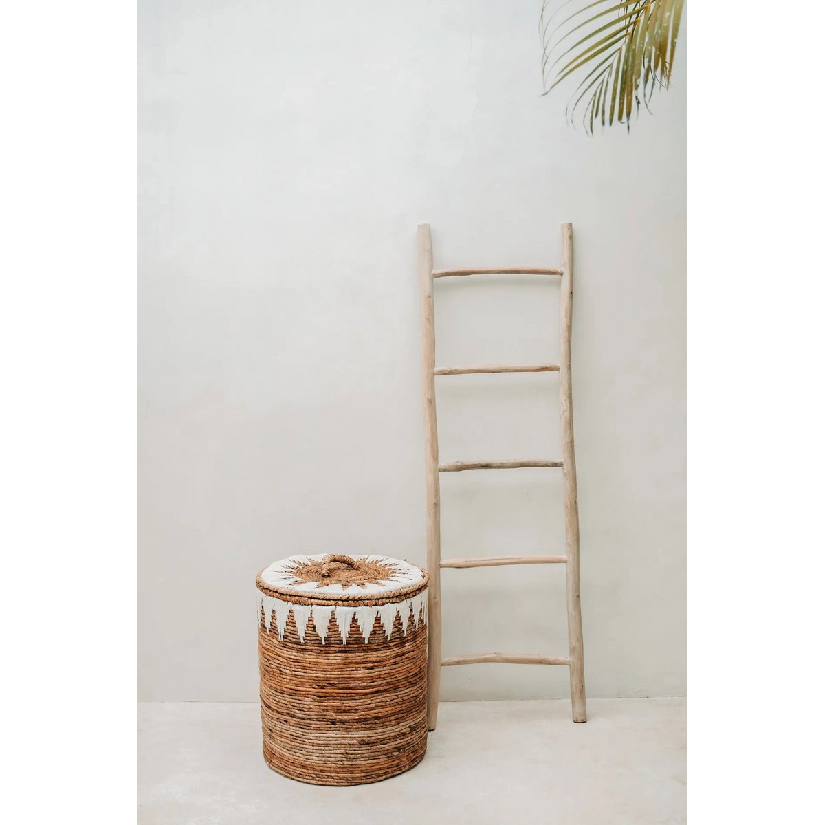 Banana Fiber Laundry Basket - Medium Stitched Storage with Lid