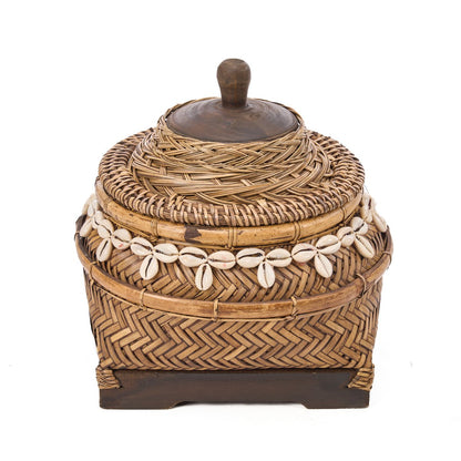 Wicker Storage Basket - Natural Brown Treasure Box with Shells