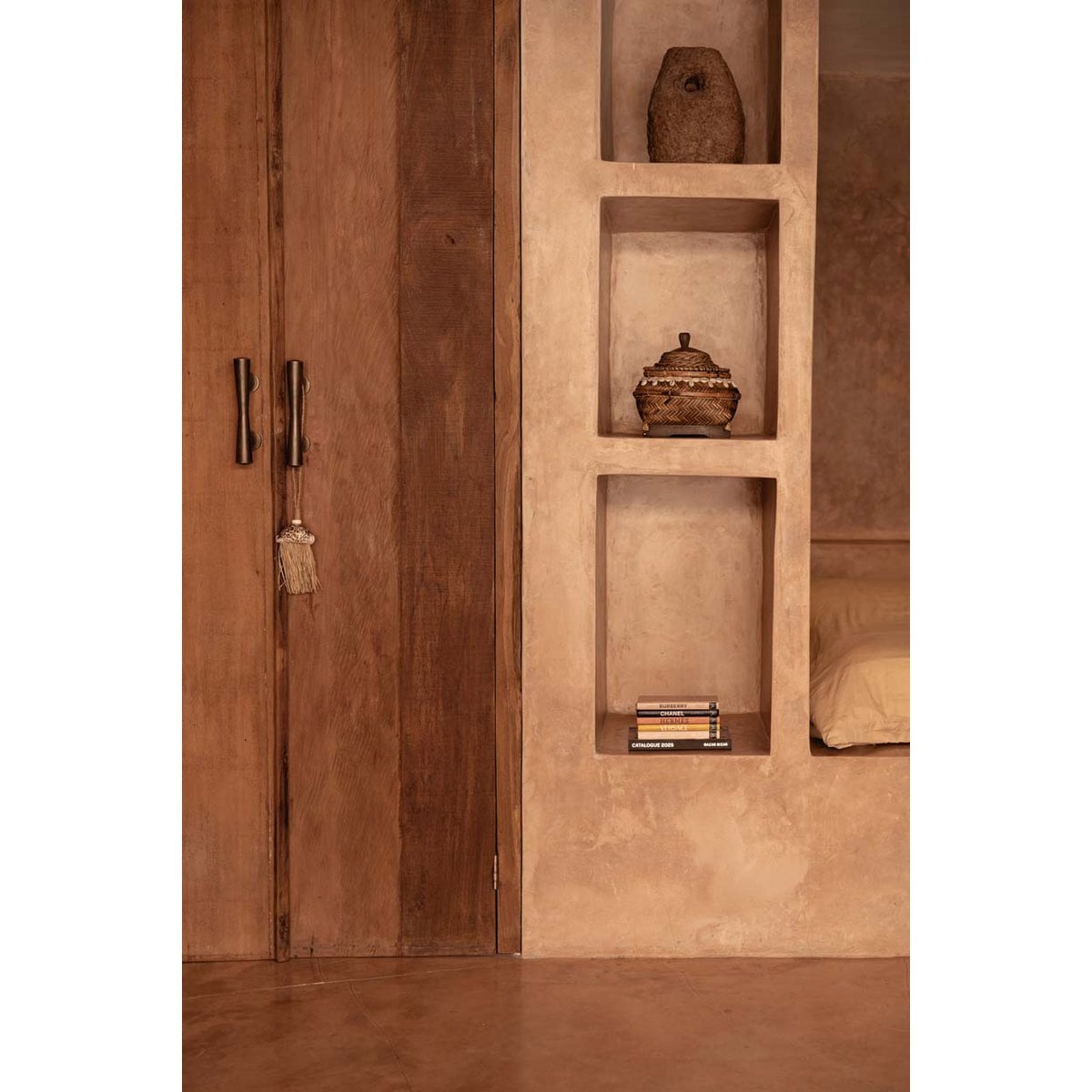 Terracotta Candle Holder - Modern Totem Style - Brown