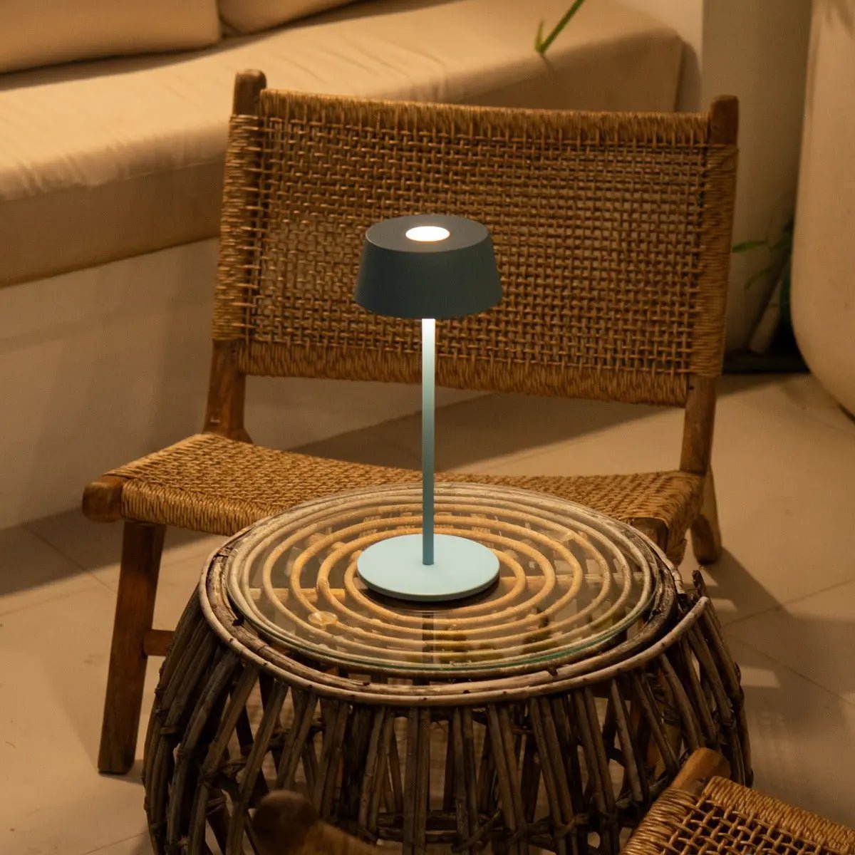 Hugo Amsterdams Blue Rechargeable Table Lamp | Dimmable, Stylish & Cordless