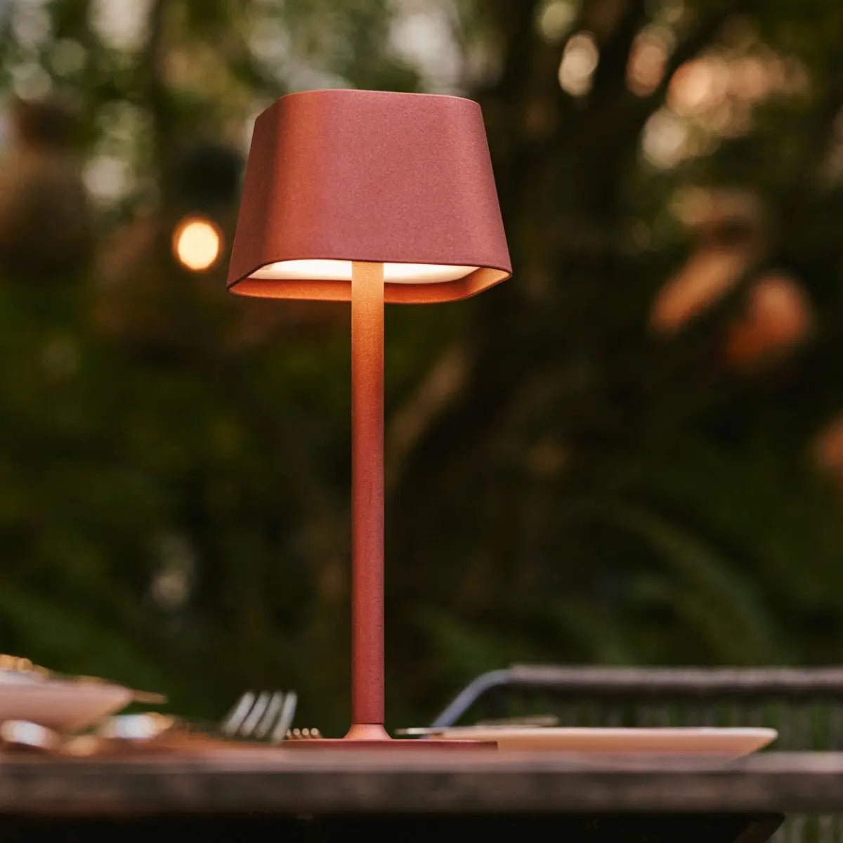 Bronze Rechargeable Table Lamp – Cordless Dimmable Accent Light