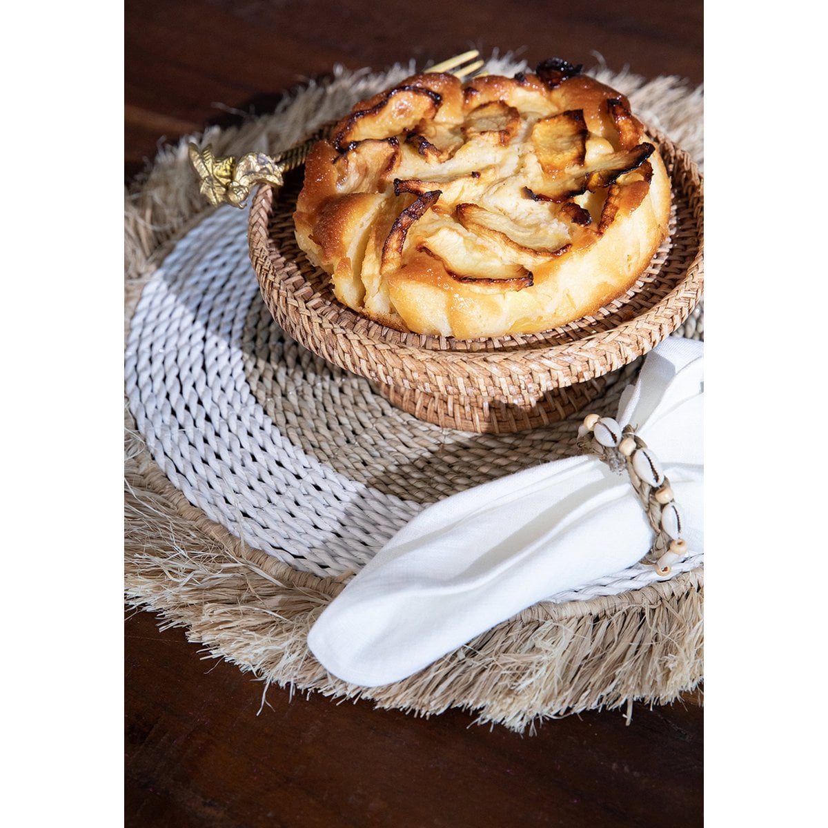 The Seagrass Raffia Placemat - Natural White