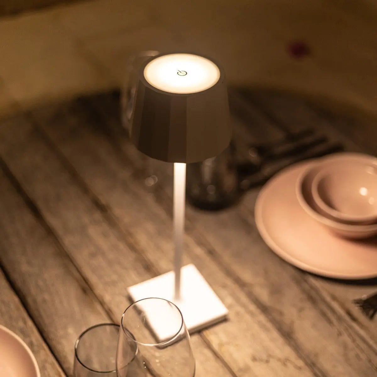 William White Rechargeable Table Lamp | Cordless, Dimmable & 120-Hour Battery Life