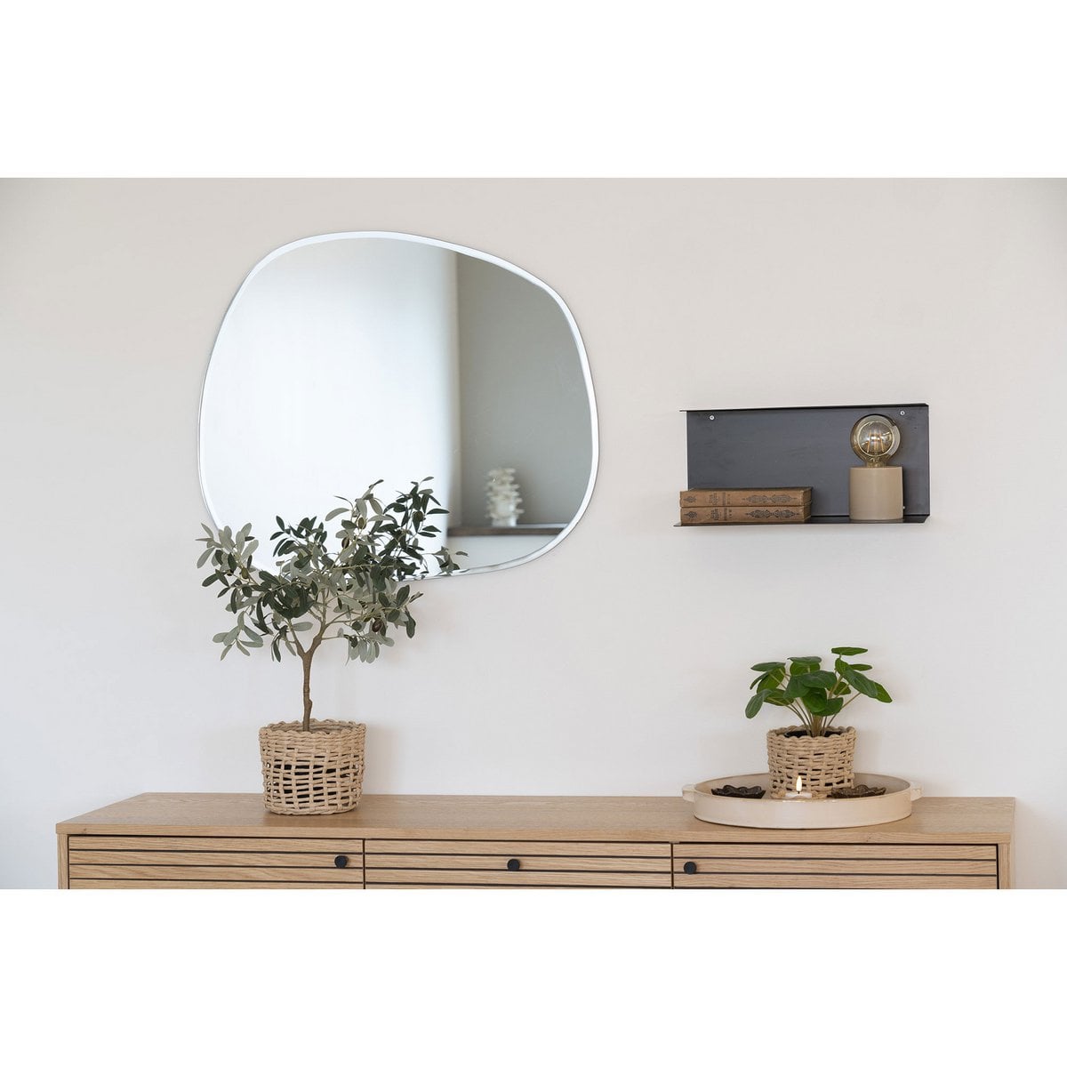 Black Steel Wall Shelf | Minimalist Floating Shelf - 40cm