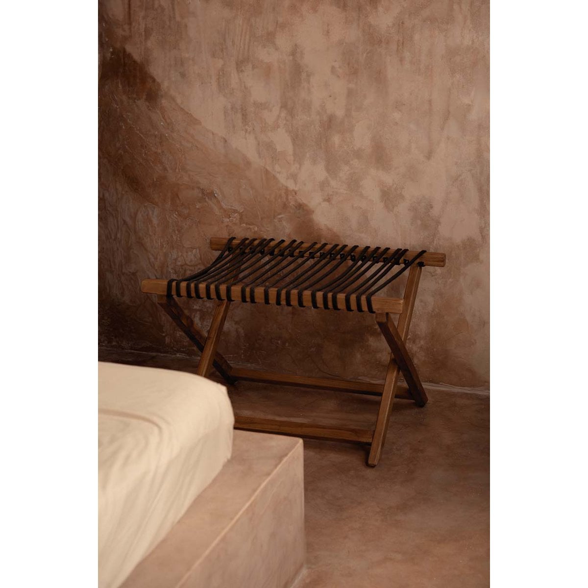 Natural Wood Luggage Rack - Foldable Guest Room Rack - Medium
