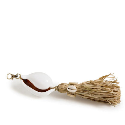 Natural Seashell and Raffia Keychain - Coastal Beach Style, White