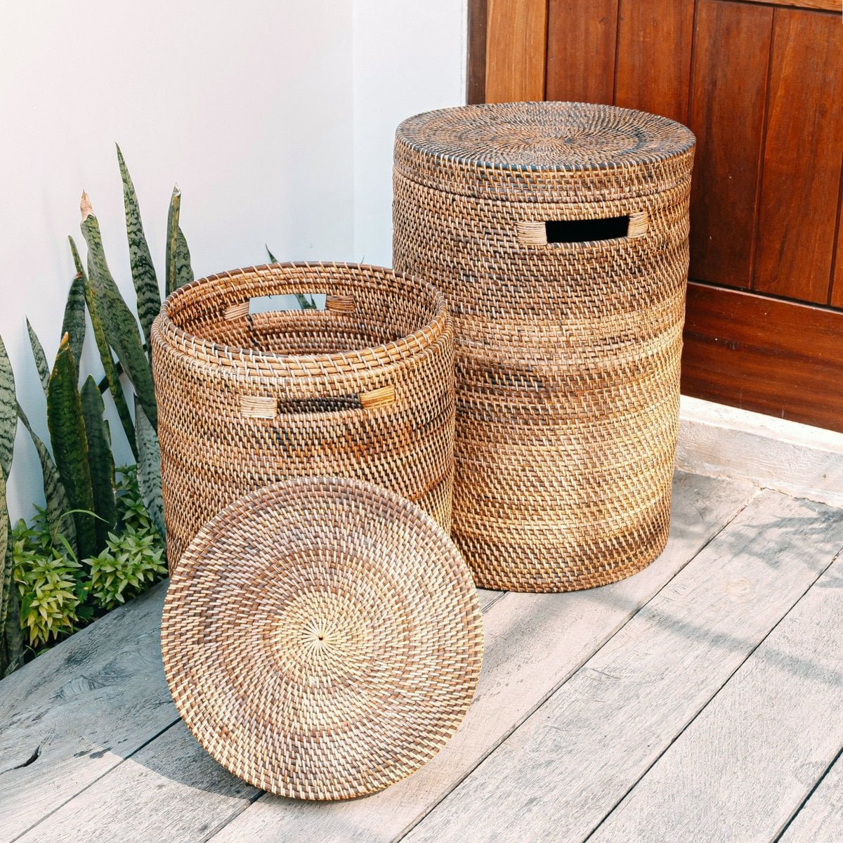 Rattan Laundry Basket with Lid - Boho Woven Storage - Brown