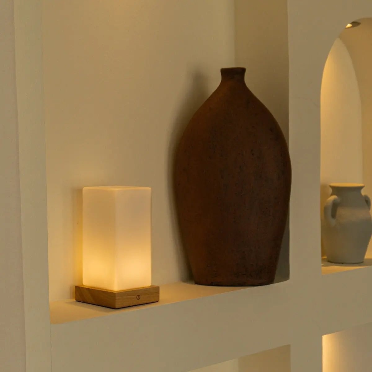 Zayn Light Brown Wooden Rechargeable Table Lamp | Dimmable, Glass & Cordless
