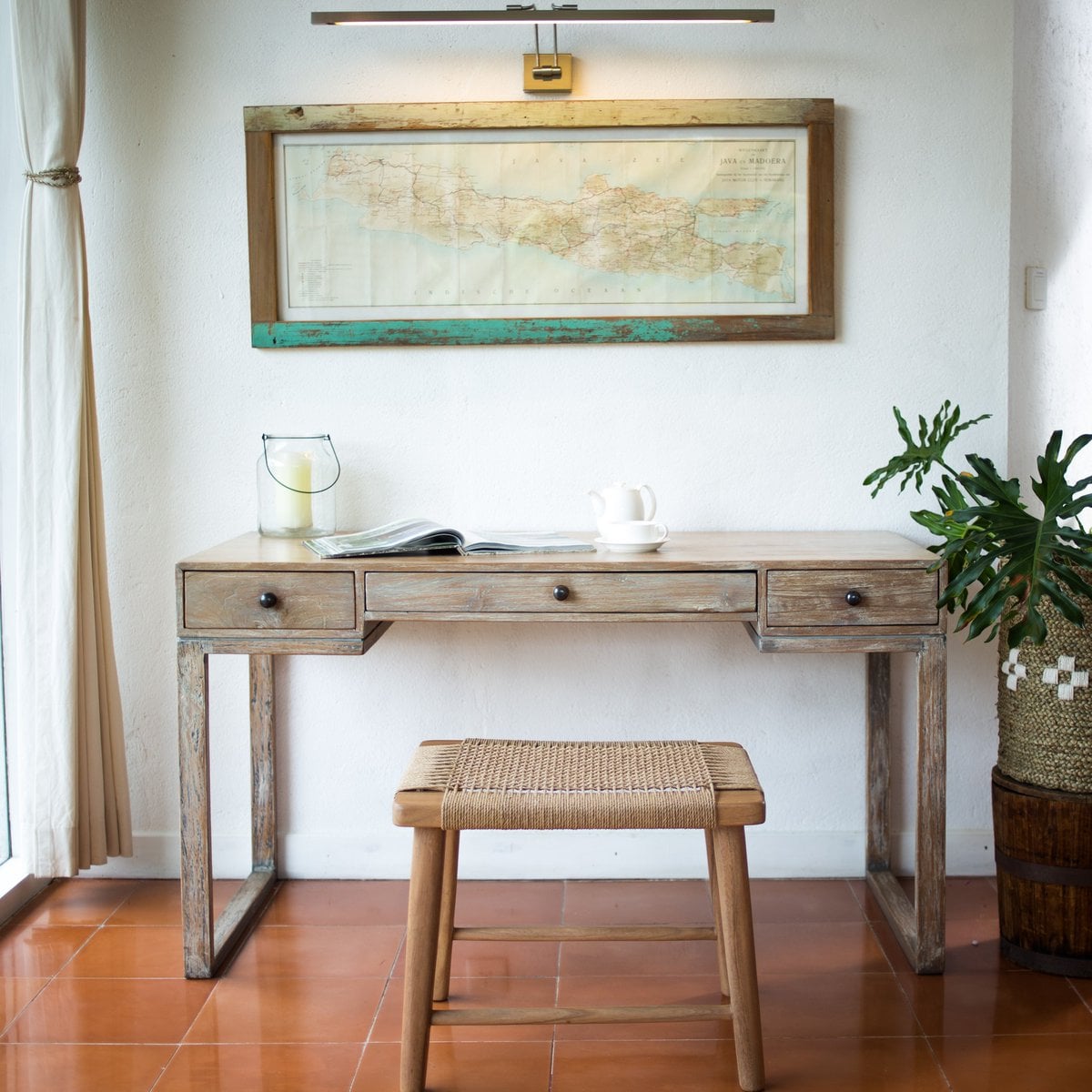 Trembesi Wood Stool – Large Woven Recycled Paper Seat