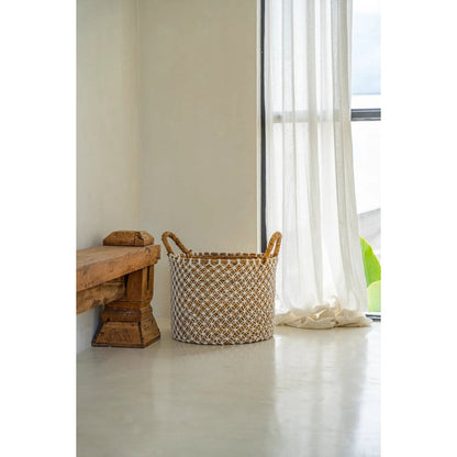 La Cesta de Macramé con Costura Cruzada - S