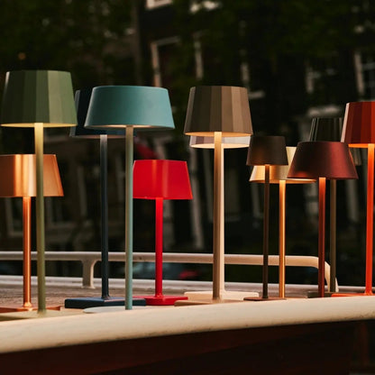 William Black Rechargeable Table Lamp | 120-Hour Battery & Dimmable