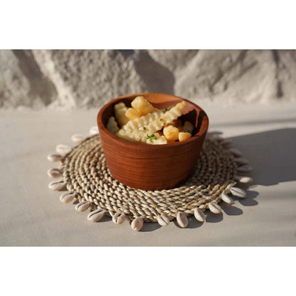 The Raffia Shell Pan Coaster