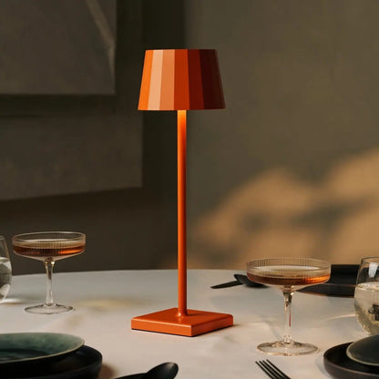 Combi Set Professional | 4 x Wouter Blossom Orange Rechargeable Table Lamps & 1 x Amstel Charging Station
