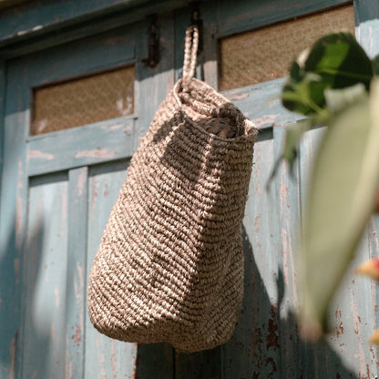 Raffia Wall Basket – Hanging Storage Basket, Natural Texture