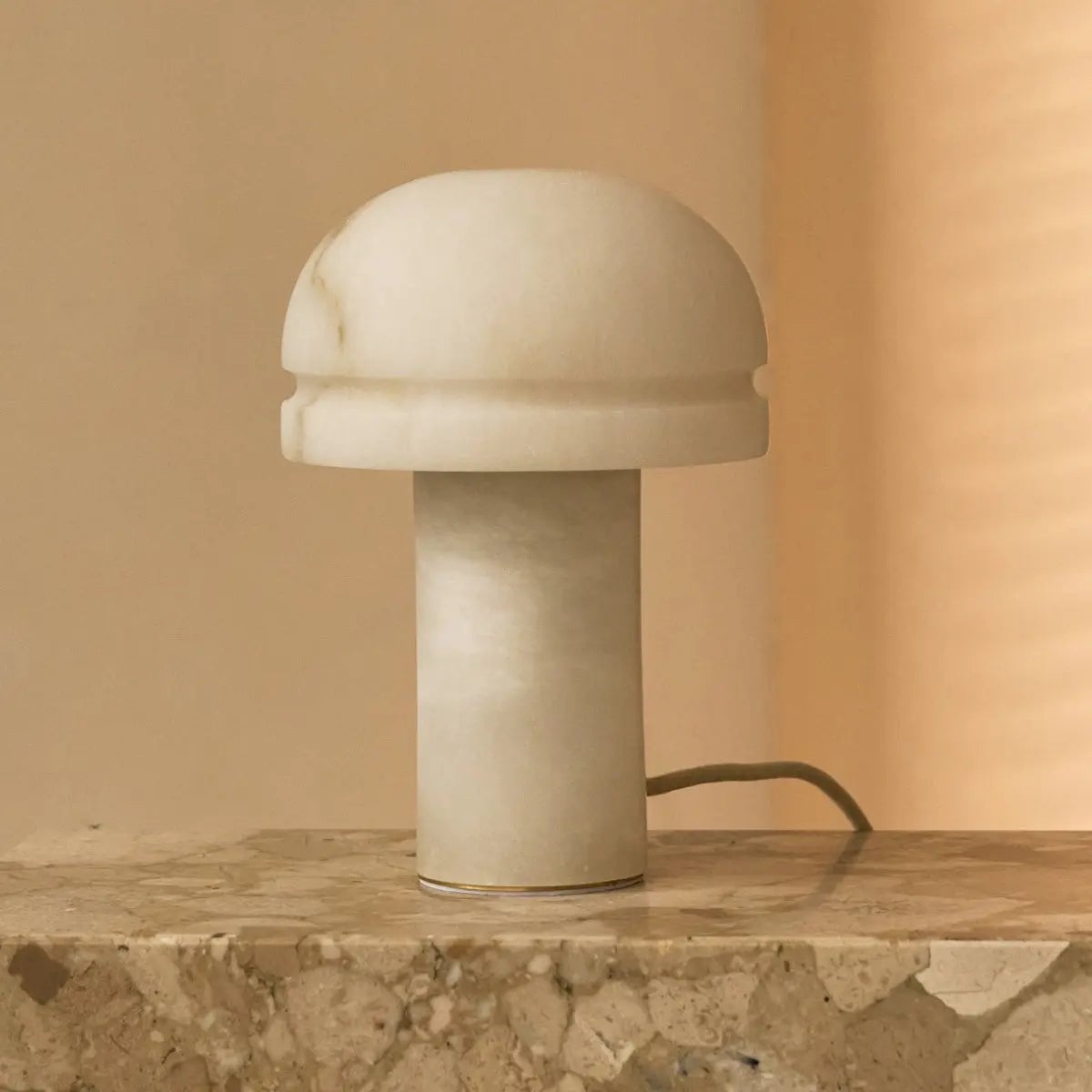 Alabaster Table Lamp - Leonardo Stylish Lamp, Elegant Lighting