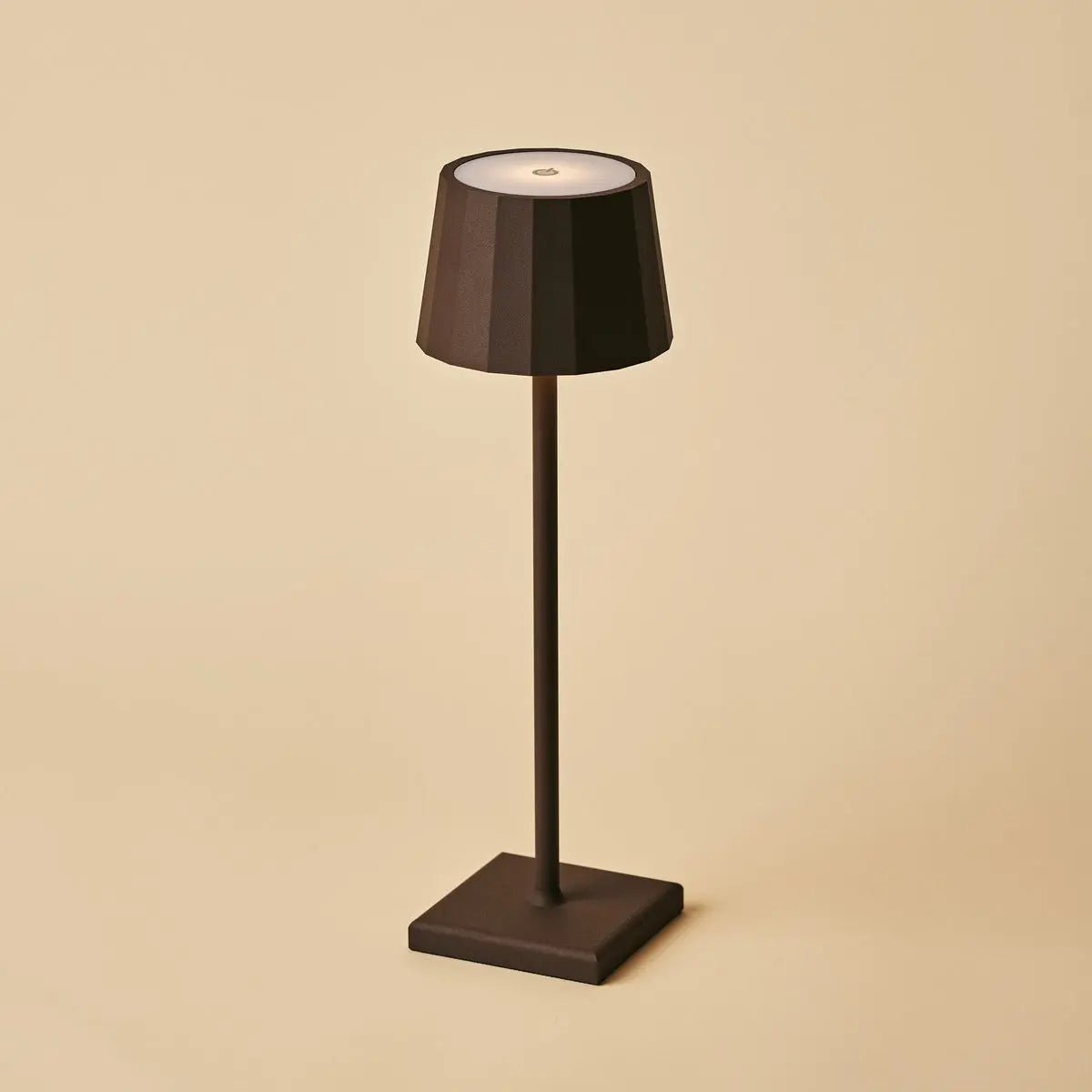 William Mocha Brown Rechargeable Table Lamp | Wireless Charging & 120-Hour Battery Life