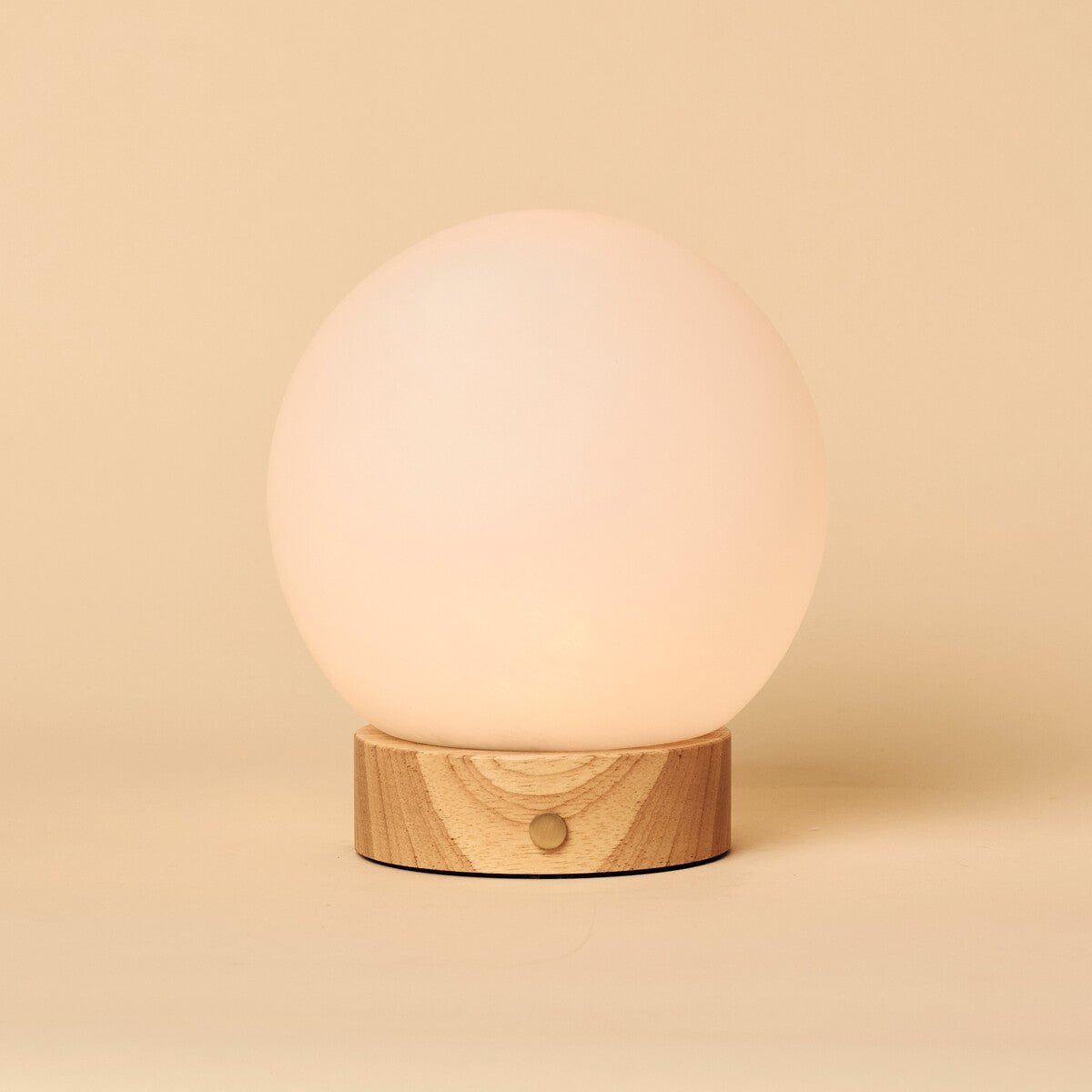 Flore Light Brown Wooden Lamp | Rechargeable, Dimmable & Cordless Lighting