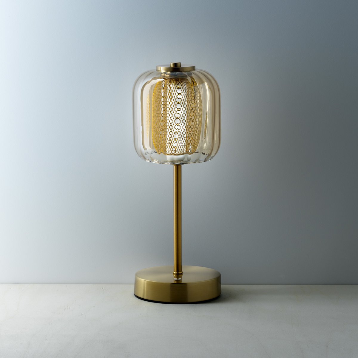 Brass LED Table Lamp – Rechargeable Accent Light with Dimmer
Retro Brass Accent Lamp – Rechargeable LED Table Light with Dimmer
Rechargeable LED Table Lamp – Portable Brass Light with Dimmer