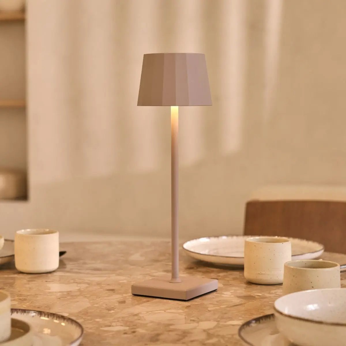 Wouter Koala Brown Rechargeable Table Lamp | Wireless Charging & 120-Hour Battery Life