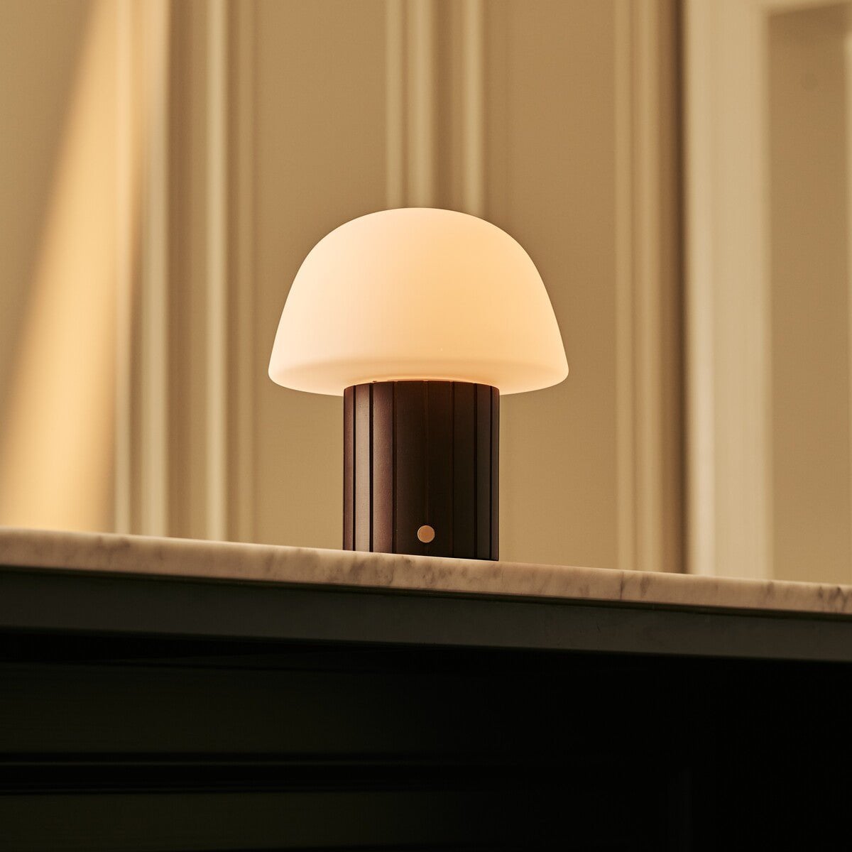 Dark Brown Rechargeable Table Lamp | Dimmable, Modular & 3 Colors