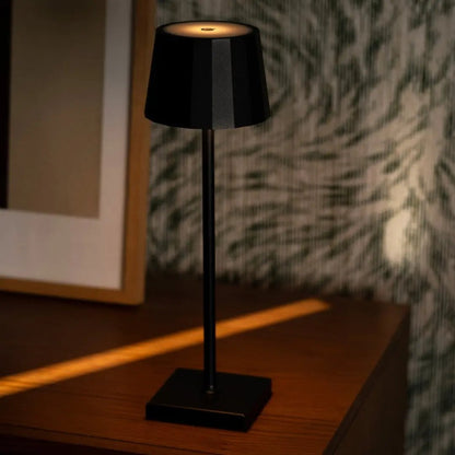 William Black Rechargeable Table Lamp | 120-Hour Battery & Dimmable