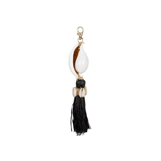 Raffia Keychain with Seashell – Coastal Black and Natural Accent