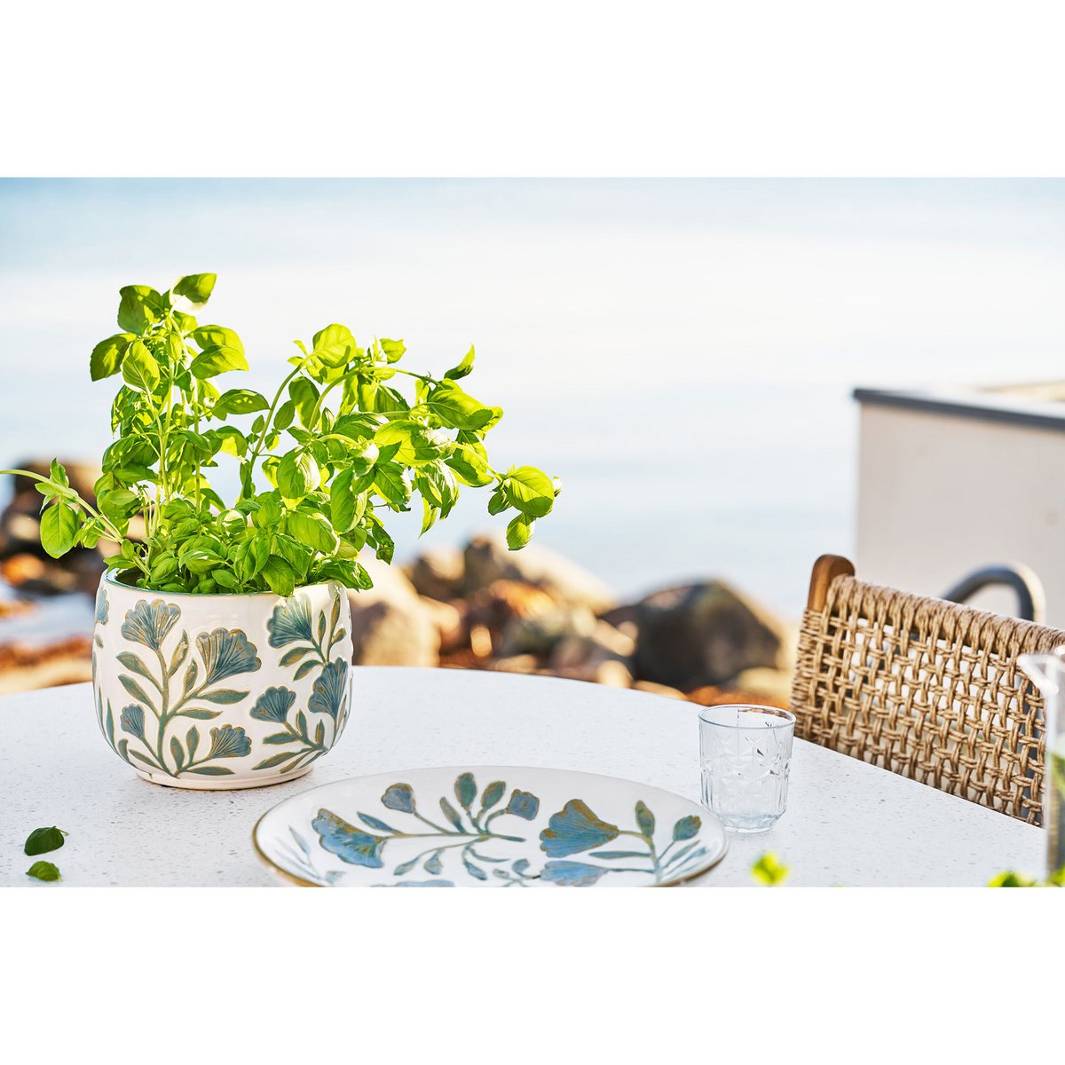 Ceramic Flower Pot - White Mix - 22.5 x 17.5 cm