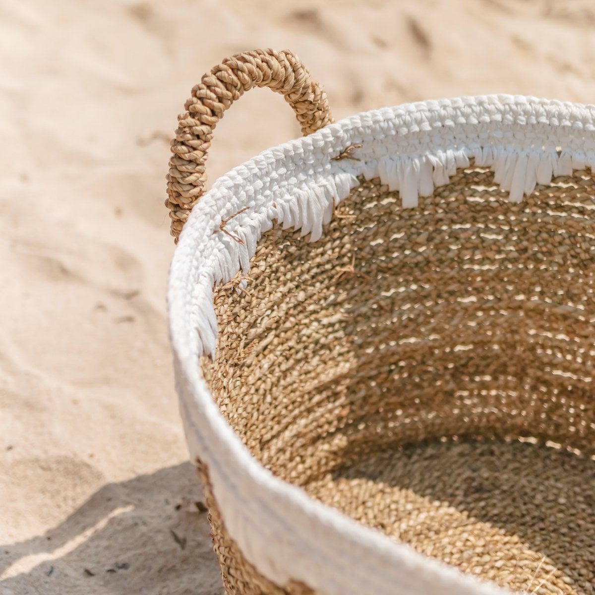 Seagrass Storage Basket with Cotton Cords – Round Laundry Basket