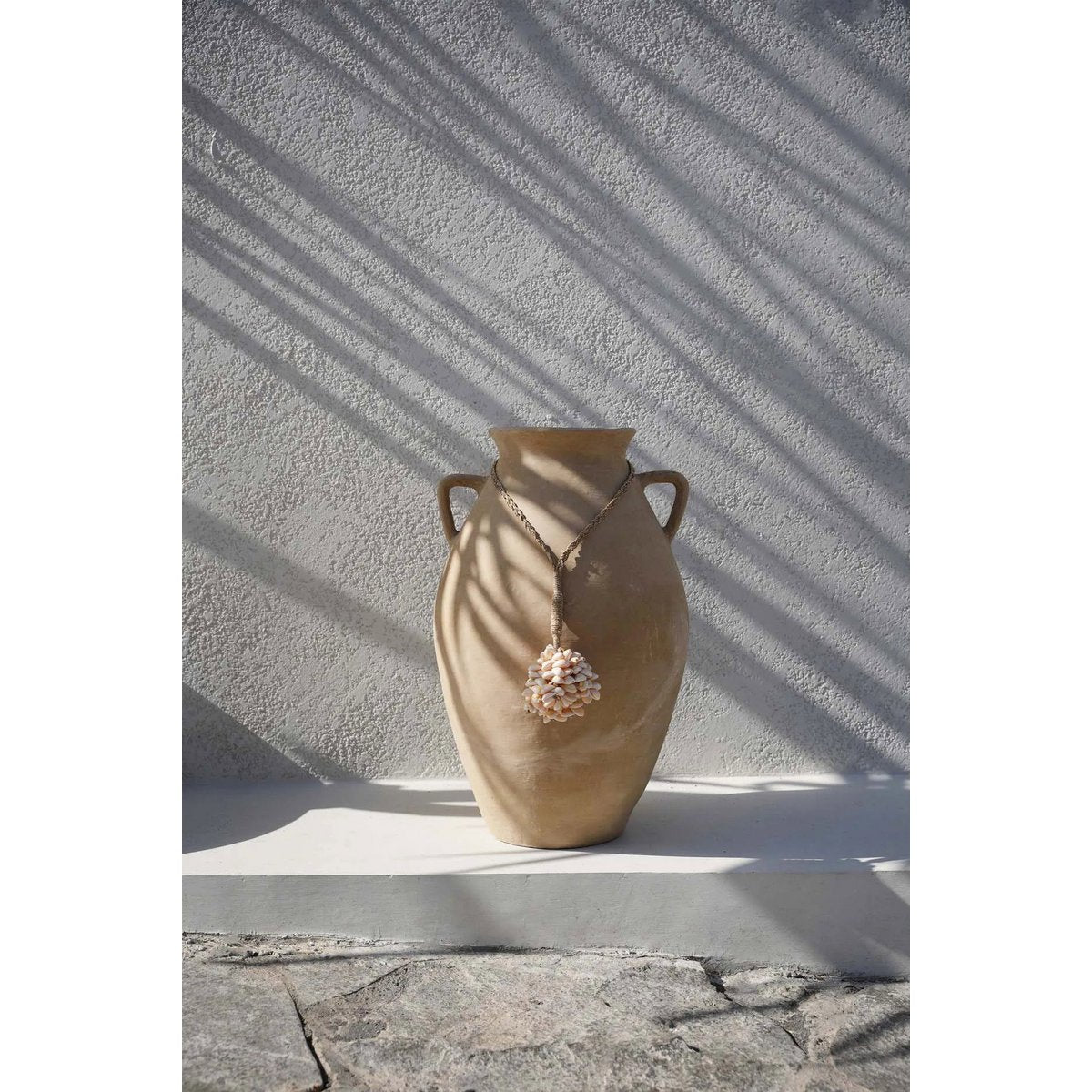 The Vanilla Shell Tassel
