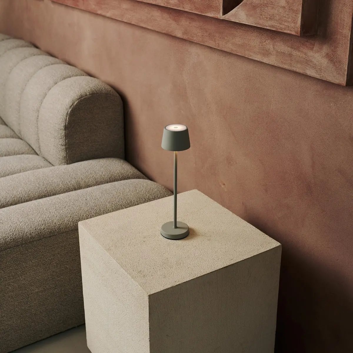 Stolní lampa Shadow Grey Cordless | Stmívatelné LED pro pohostinství