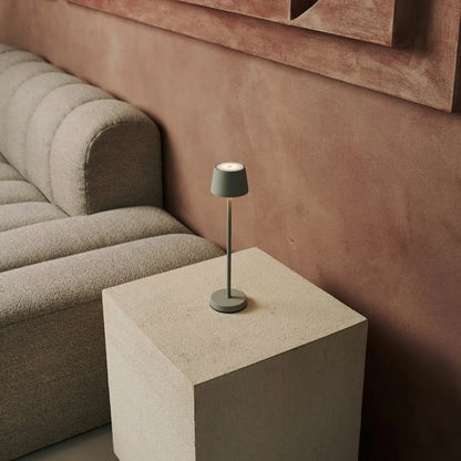 Stolní lampa Shadow Grey Cordless | Stmívatelné LED pro pohostinství